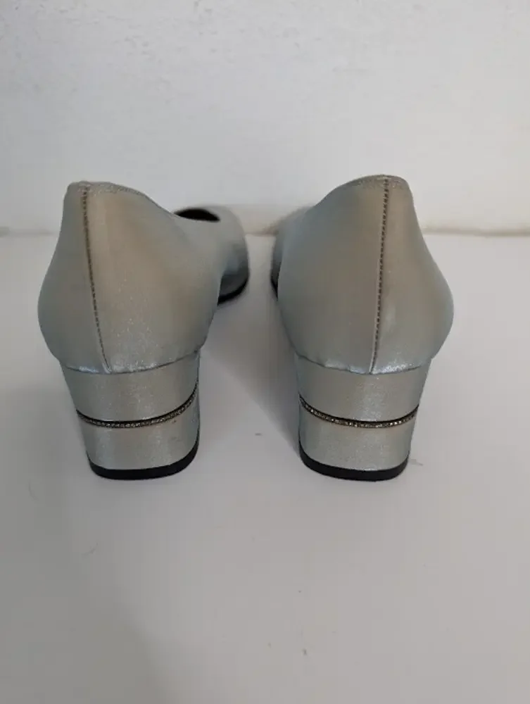 Salvatore‎ Ferragamo Nella Neoprene Nylon Pumps Blue Green Metallic Size 10 Work